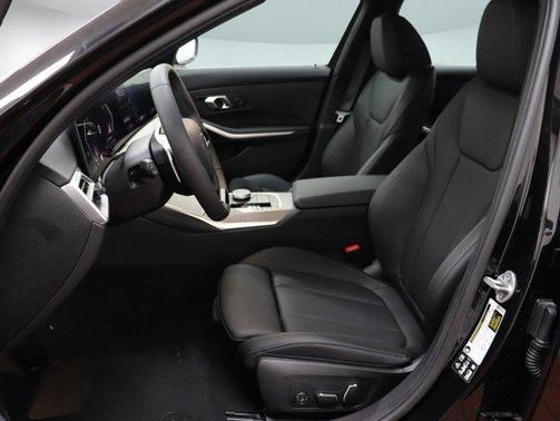 2025 BMW 330 i xDrive