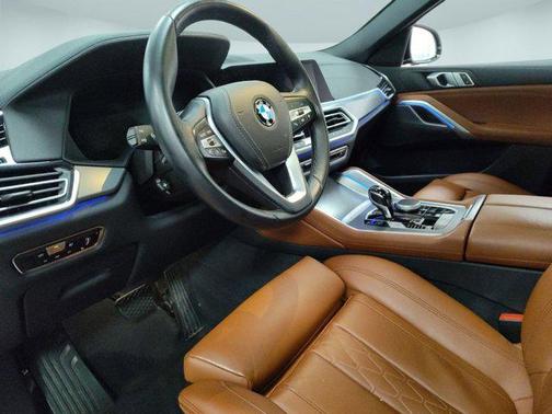 2023 BMW X6 xDrive40i