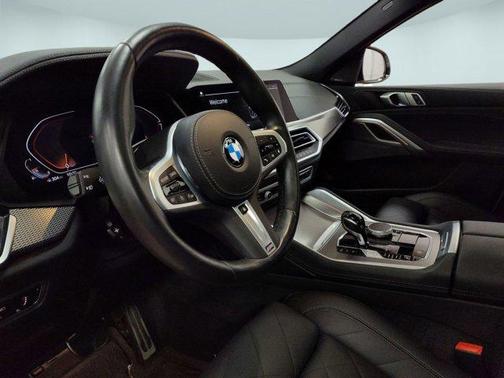 2023 BMW X6 xDrive40i