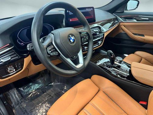 2023 BMW 540 i xDrive