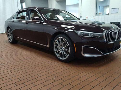 2020 BMW 740 xDrive