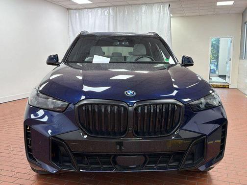 Tanzanite Blue II Metallic 2024 BMW X5 PHEV xDrive50e