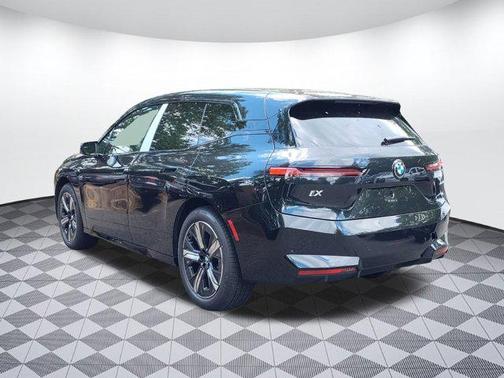 2026 BMW iX xDrive45