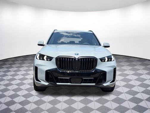 Brooklyn Grey Metallic 2026 BMW X5 PHEV xDrive50e