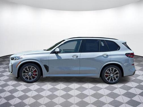 Brooklyn Grey Metallic 2026 BMW X5 PHEV xDrive50e