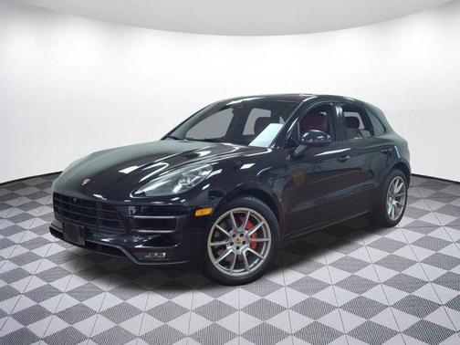 2017 Porsche Macan Turbo