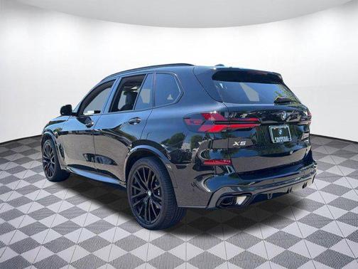 Black Sapphire Metallic 2024 BMW X5 xDrive40i
