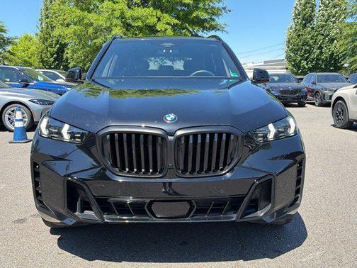 Black Sapphire Metallic 2024 BMW X5 xDrive40i