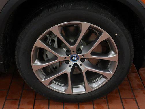 2025 BMW X5 PHEV xDrive50e