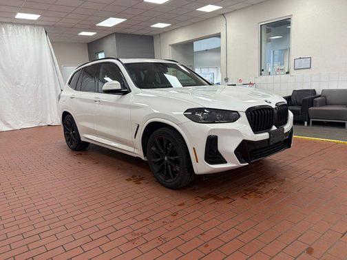 Alpine White 2023 BMW X3 xDrive30i