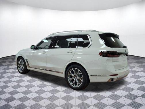 2026 BMW X7 xDrive40i