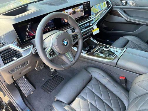 Black Sapphire Metallic 2026 BMW X5 xDrive40i