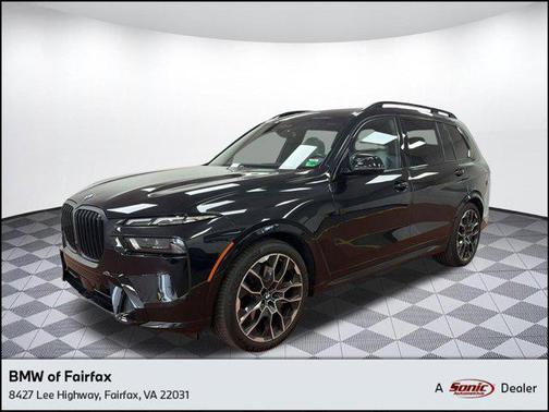 Black Sapphire Metallic 2024 BMW X7 xDrive40i