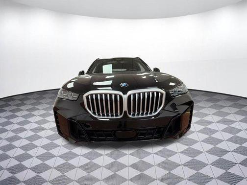Black Sapphire Metallic 2026 BMW X5 xDrive40i