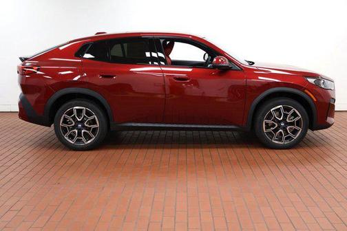 2025 BMW X2 xDrive28i