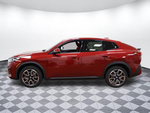 2025 BMW X2 xDrive28i
