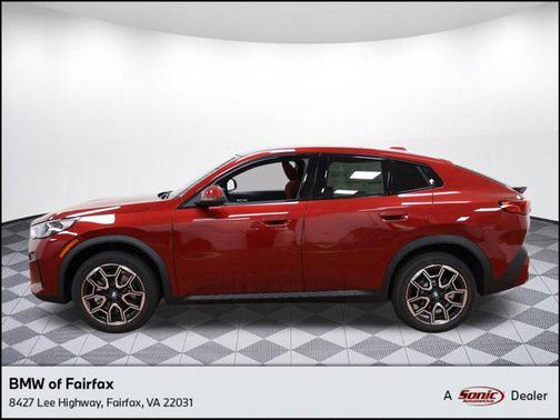 Vegas Red Metallic 2025 BMW X2 xDrive28i