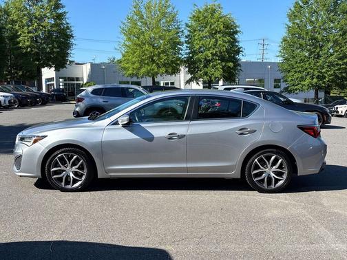 Modern Steel Metallic 2019 Acura ILX Premium Package