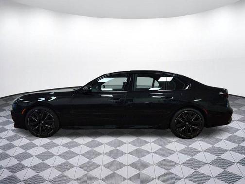 2023 BMW 760 i xDrive