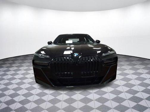 2023 BMW 760 i xDrive