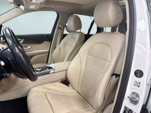 2017 Mercedes-Benz GLC 300 4MATIC