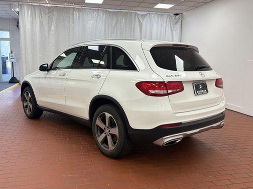 2017 Mercedes-Benz GLC 300 4MATIC