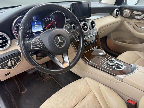 2017 Mercedes-Benz GLC 300 4MATIC