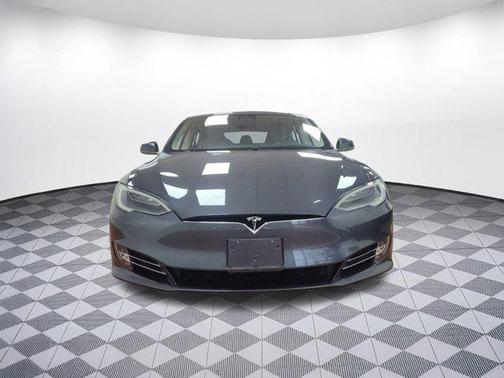 2017 Tesla Model S 90D