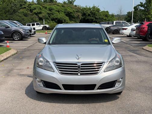 Platinum Metallic 2014 Hyundai Equus Ultimate