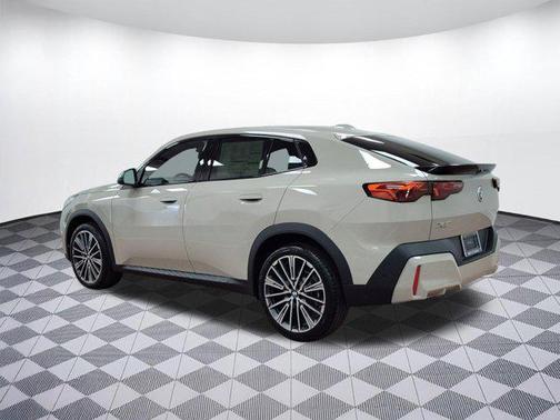 Dune Grey Metallic 2026 BMW X2 xDrive28i