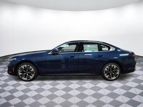 2026 BMW 530 i xDrive