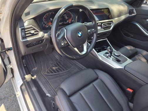 2021 BMW 330 xDrive