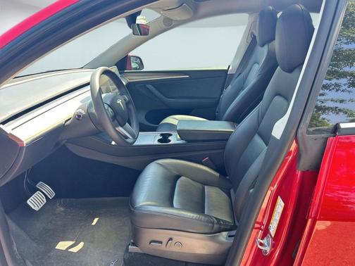 Red Multi-Coat 2022 Tesla Model Y Performance Dual Motor All-Wheel Drive