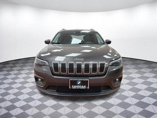 Granite Crystal Metallic Clearcoat 2019 Jeep Cherokee Latitude Plus