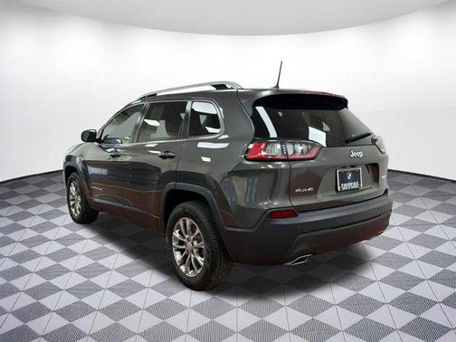 Granite Crystal Metallic Clearcoat 2019 Jeep Cherokee Latitude Plus