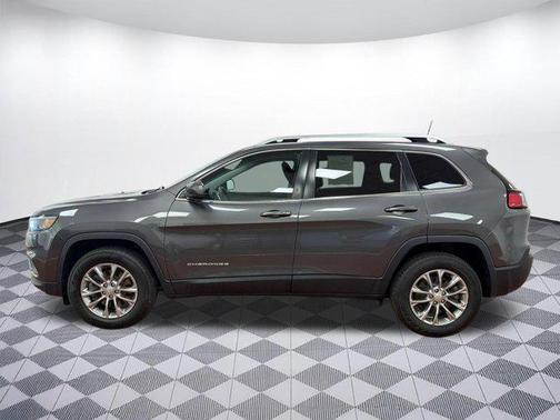 Granite Crystal Metallic Clearcoat 2019 Jeep Cherokee Latitude Plus