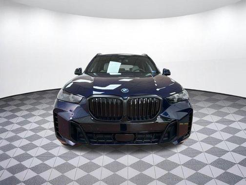 Tanzanite Blue II Metallic 2026 BMW X5 PHEV xDrive50e