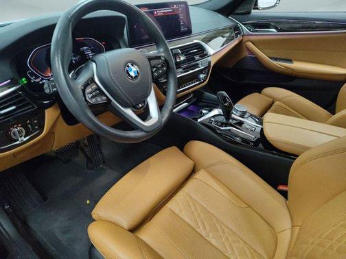 2022 BMW 530 i xDrive