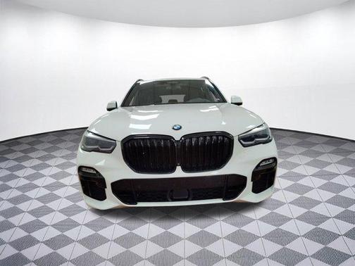 2021 BMW X5 M50i