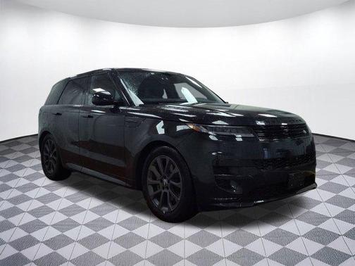 2024 Land Rover Range Rover Sport SE
