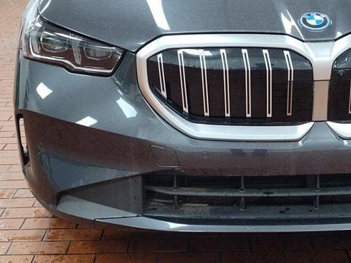 2025 BMW i5 xDrive40