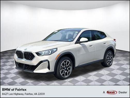 Dune Grey Metallic 2026 BMW X2 xDrive28i