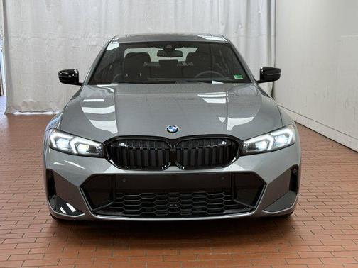 2025 BMW 330 i xDrive