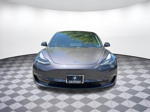 Gray 2023 Tesla Model 3 Standard Range