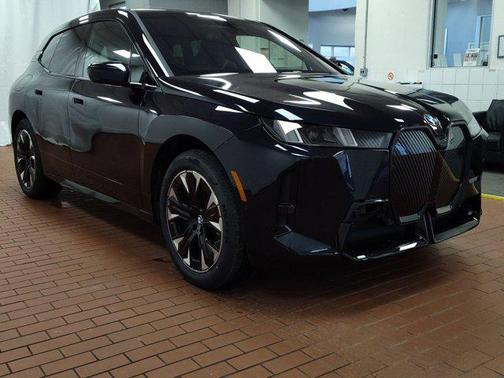 2026 BMW iX xDrive45