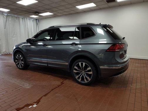2021 Volkswagen Tiguan 2.0T SEL R-Line 4MOTION