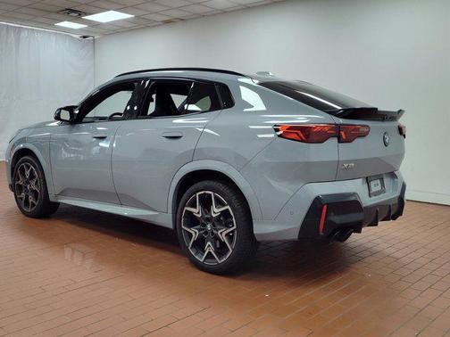 2025 BMW X2 M35i