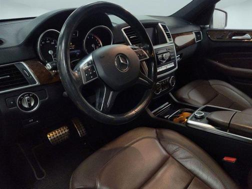 2015 Mercedes-Benz M-Class 4MATIC