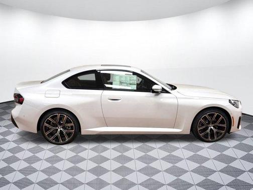 2024 BMW 230 i xDrive
