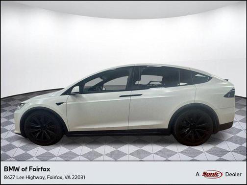 2023 Tesla Model X Standard Range